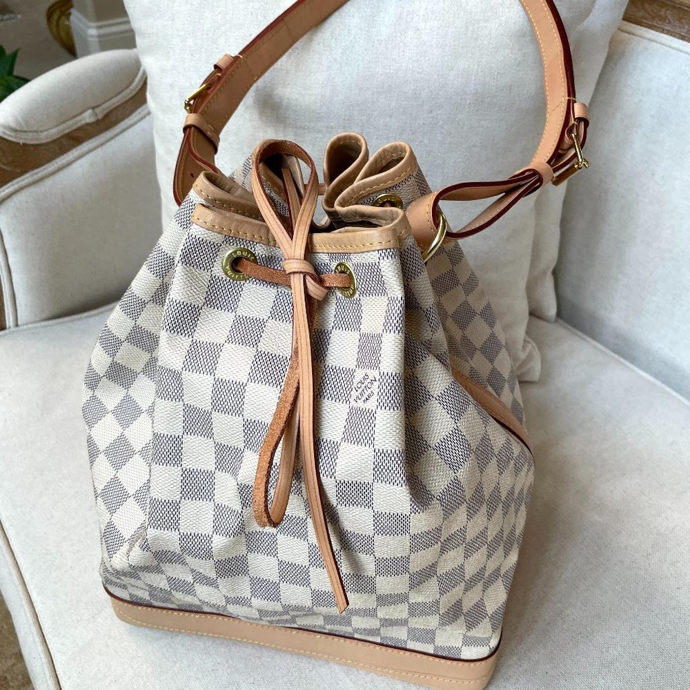 Louis Vuitton Noe Damier Azur- Like new!